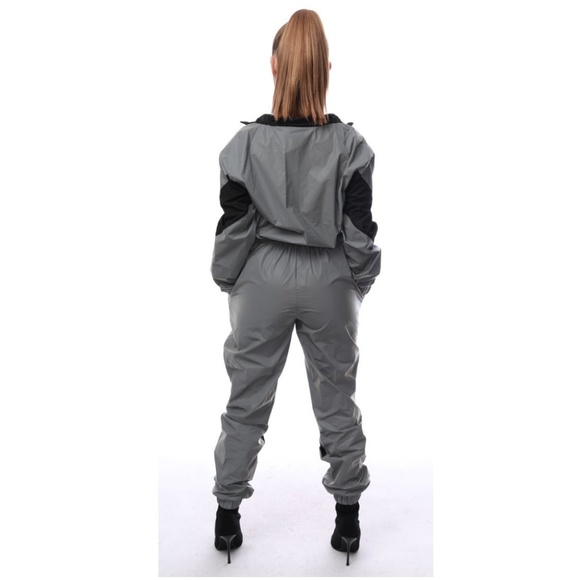 Reflective Set - Picture 3 of 4